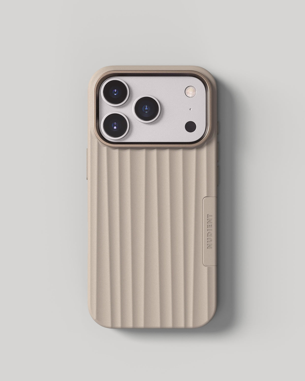 iPhoneアクセサリー NUDIENT Bold Case Linen Beige Bold Case MagSafe - Linen Beige - iPhone 17 Pro – NUDIENT