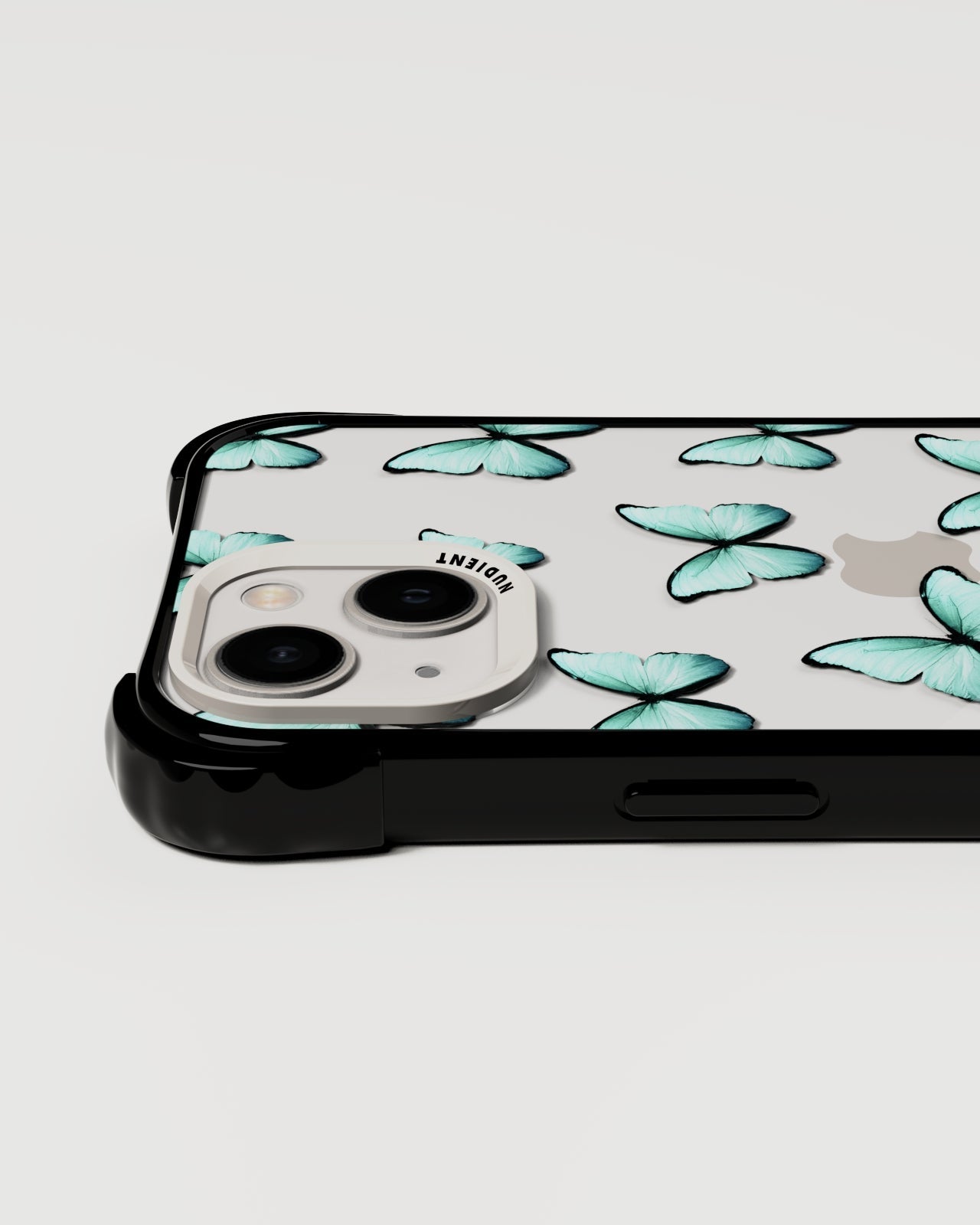 フォームでこぼこのケース