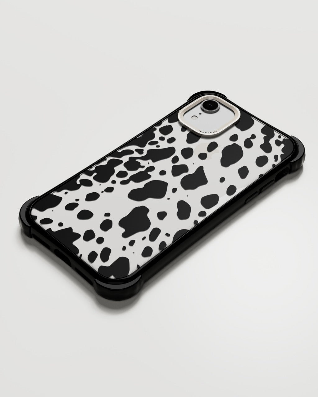 フォームでこぼこのケース