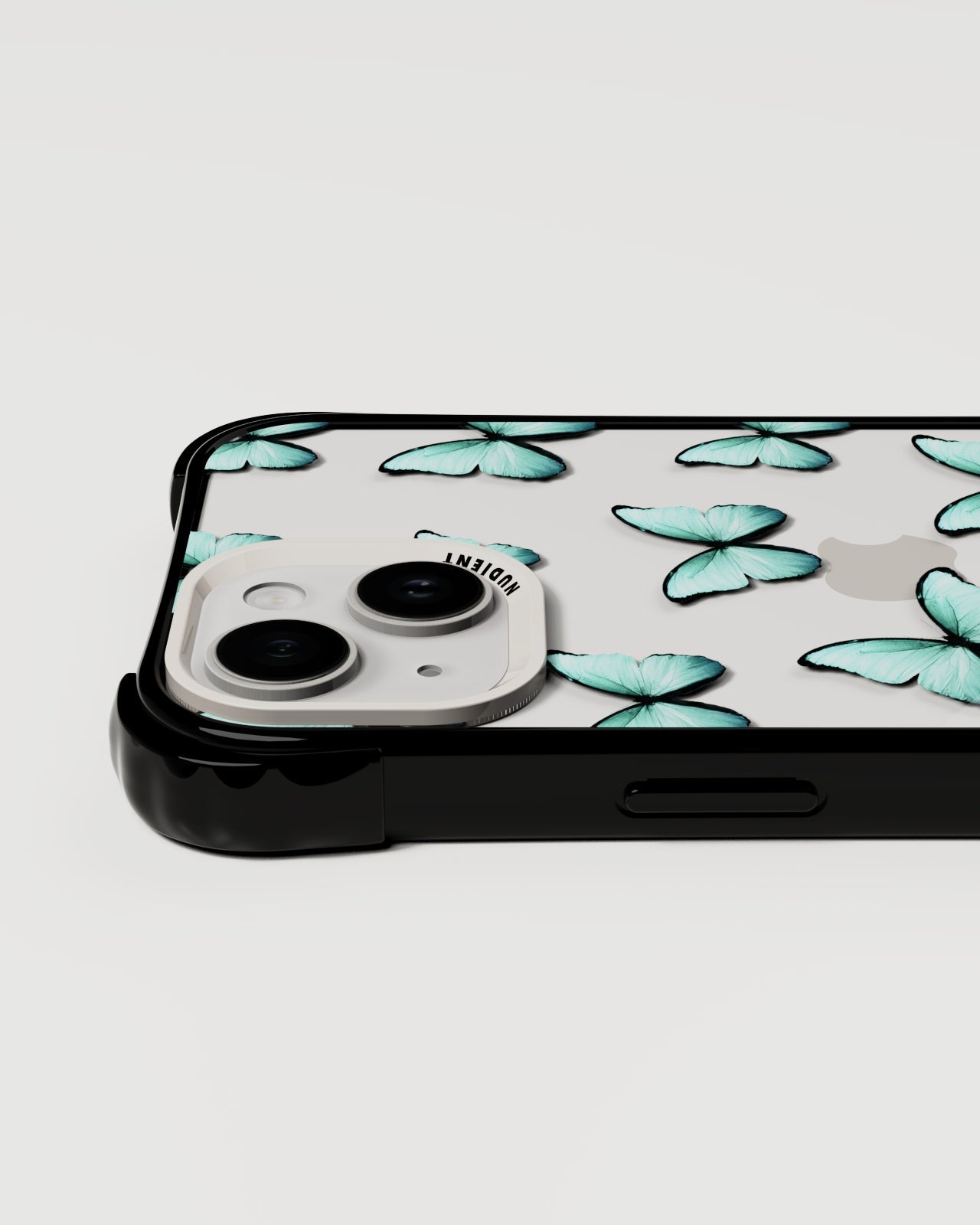 フォームでこぼこのケース