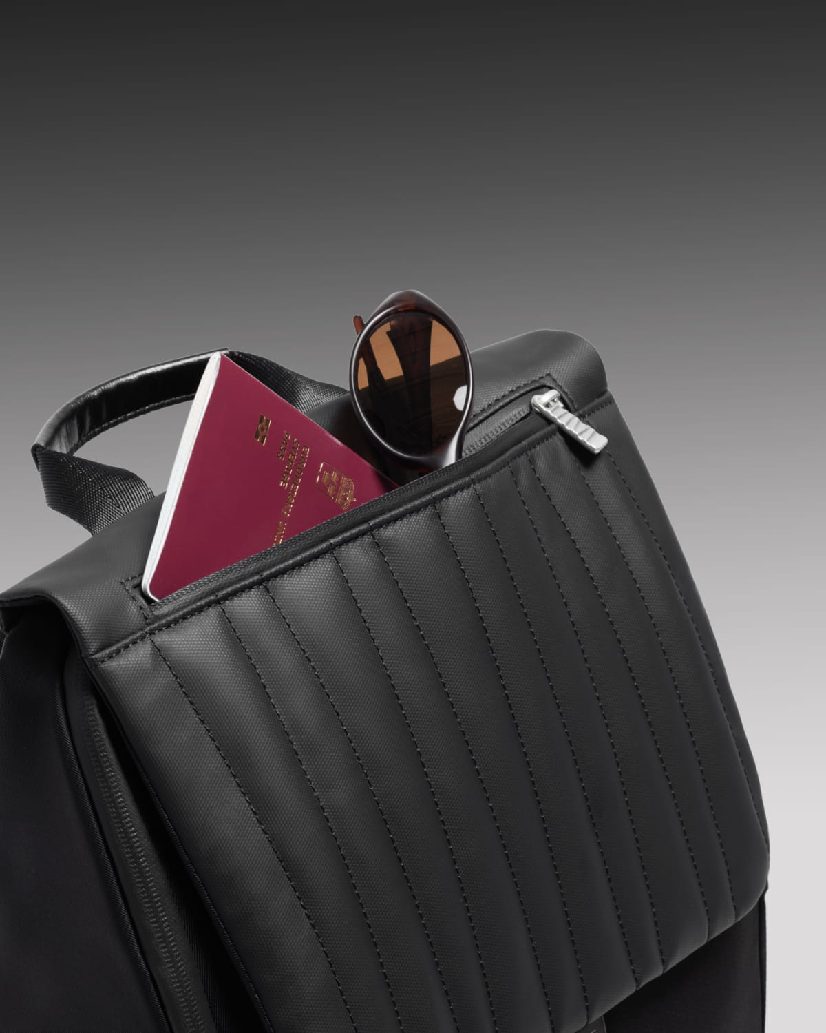 Exterior Express pockets